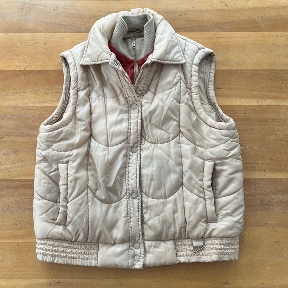 Vintage 80's Tan Puffer Vest Earth Tones Neutral Stripes Snaps Quilted Insulated - Picture 4 of 9